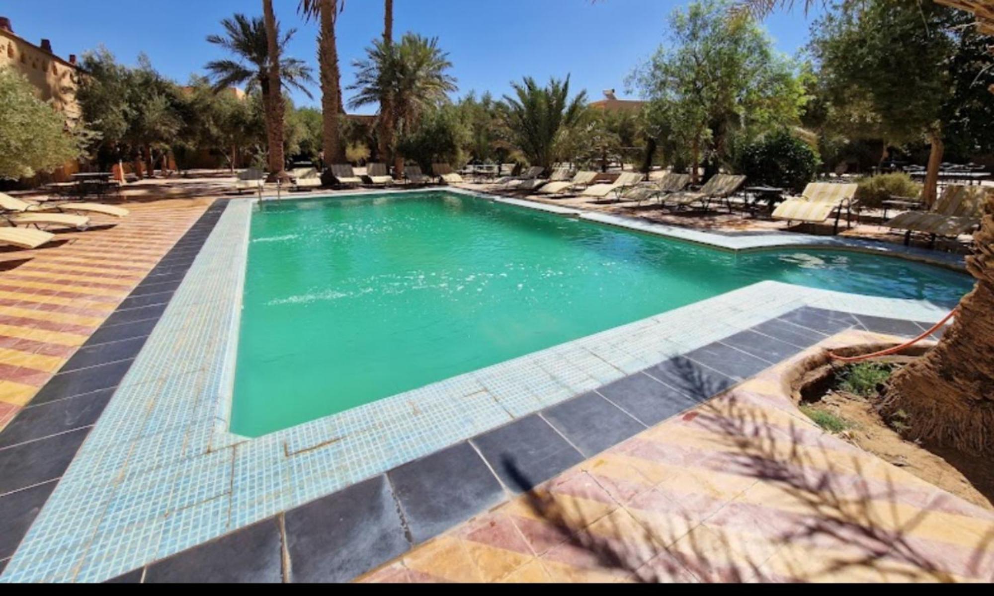 Riad Kasbah Le Touareg Merzouga Bagian luar foto